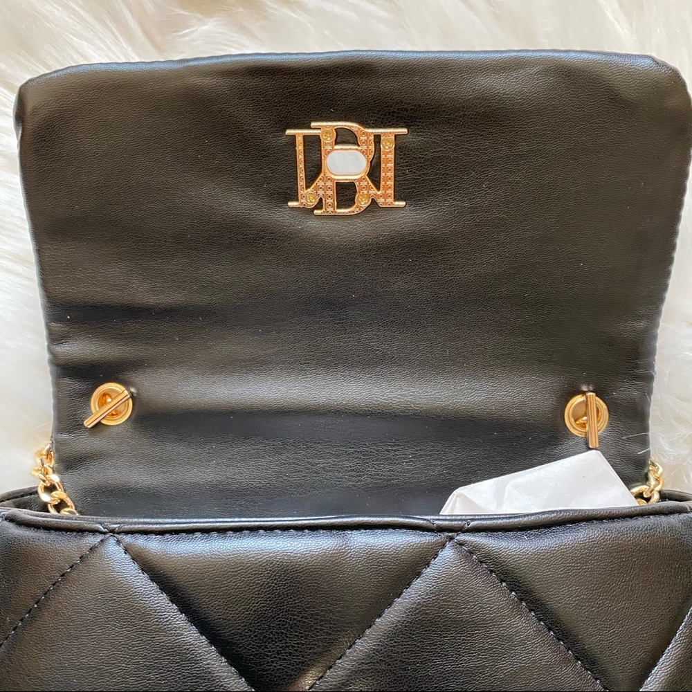 Badge Mischka vegan leather black purse - Picture 11 of 12